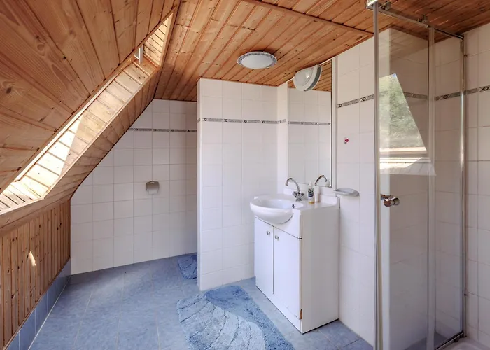 Vysoka Lipa - Stodola, - Barn, Station touristique *